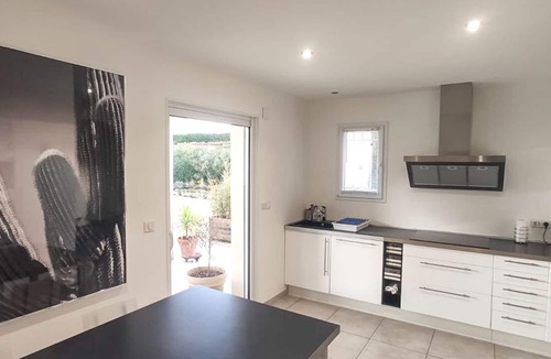 Blauzac Villa | Villa in Blauzac, air conditioning & heated pool