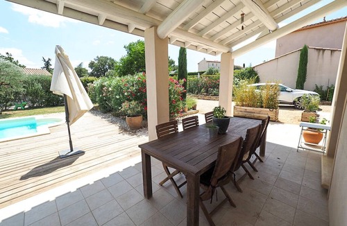 Blauzac Villa | Villa in Blauzac, air conditioning & heated pool