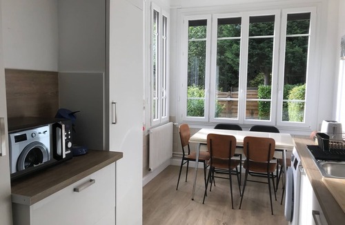 Cabourg Villa | Villa in Cabourg, 3 mn walk from the beach, 9 mn from the casino.