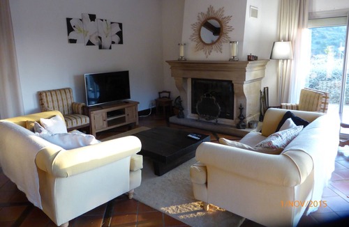 Caunes-Minervois Villa | Villa In Caunes With Large Private Pool And Stunning Views. Flexible changeover.