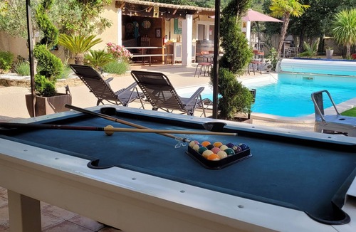 Rochegude Villa | Villa in Drôme Provençale: Pool and Comfort for 11 Guests