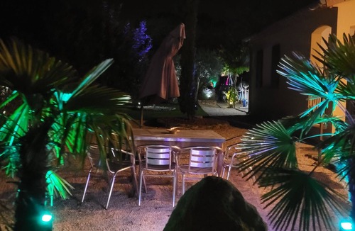 Rochegude Villa | Villa in Drôme Provençale: Pool and Comfort for 11 Guests