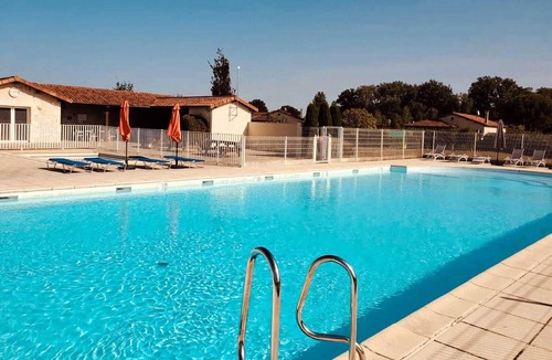 Menigoute Villa | Villa in Les Forges with Golf Access