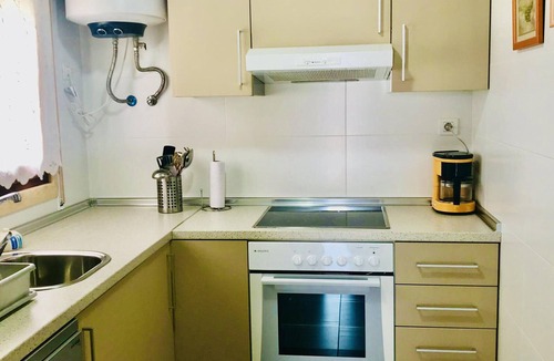 Miami Platja Cottage | Villa in Miami Platja with Private Pool and Parking