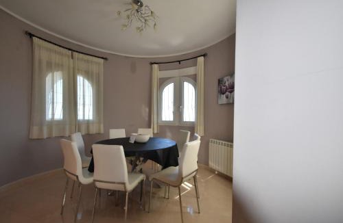 Rafol de Almunia Villa | Villa in Pego with Pool near Mediterranean Sea