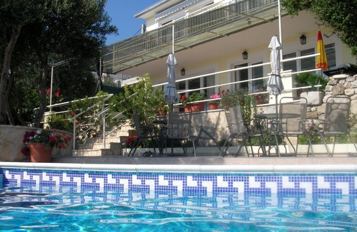 Podgora Apartment | Villa in Podgora, 2 app. quiet super sea and island view. Private pool, WiFi