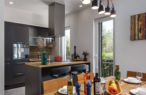 Polaca Villa | Villa in Polaca with Pool near National Parks