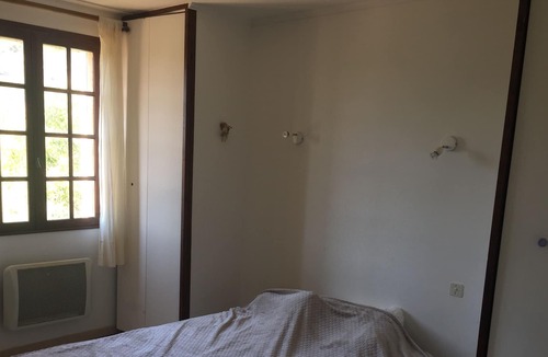 Caumont-sur-Durance Villa | Villa in Provence with swimming pool