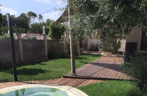 Rocbaron House | Villa in Provence Verte