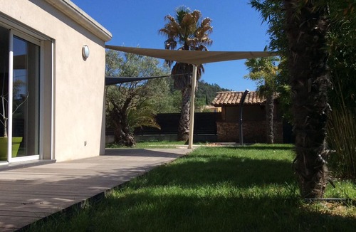 Rocbaron House | Villa in Provence Verte