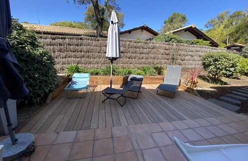La Teste-de-Buch Villa | Villa in Pyla, Near Beach, Sleeps 7