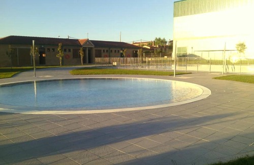 Murillo El Cuende Cottage | Villa in Rada with Garden and Barbecue