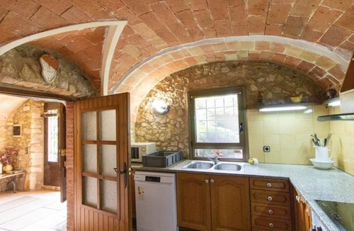 Caldes de Malavella Villa | Villa in Spain for 20 people, near beaches