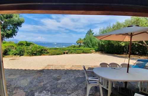 Saint-Tropez Villa | Villa in Saint Tropez on the beach