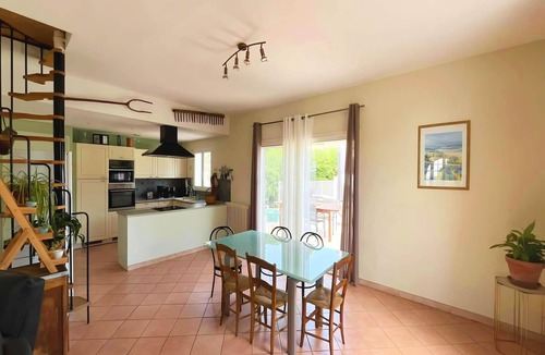 Saint-Denis House | Villa in St Denis with Pool & Pyrenees View