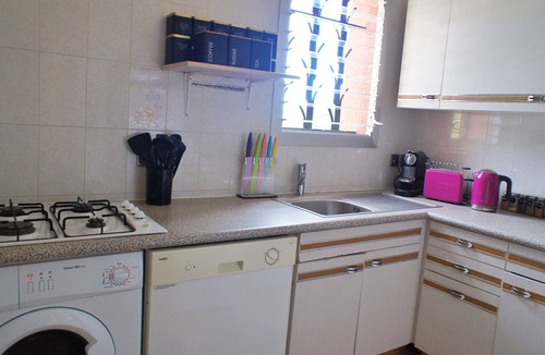 Les Planes del Rei Villa | Villa Indépendante de 2 Appartements et Piscine Privée, Idéal Pour les Familles!