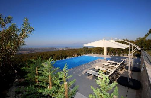 Smrika Villa | Villa Infinity