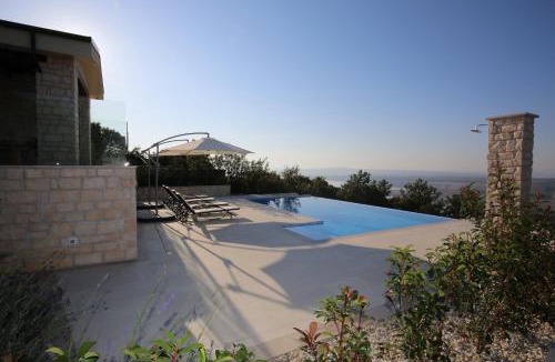 Smrika Villa | Villa Infinity