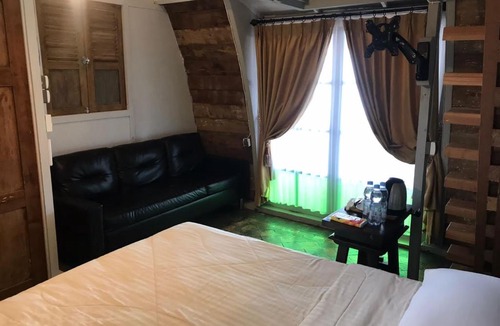 Tahunan Bed & Breakfast | Villa Isabella Putri B&B
