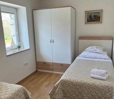 Zmijavci Villa | Villa Ita