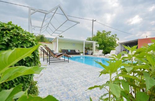 Dicmo Villa | Villa Iva