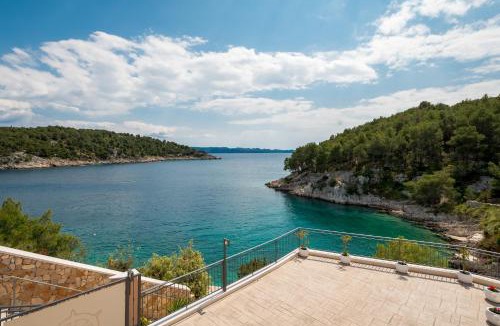 Cove Osibova (Milna) House | Villa Iva Osibova