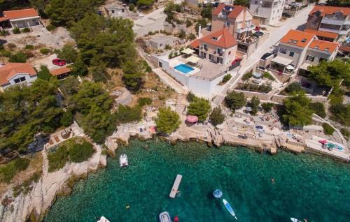 Cove Osibova (Milna) House | Villa Iva Osibova
