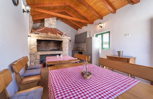 Donje Rastane Villa | Villa Iva - Three Bedroom Villa, Sleeps 7