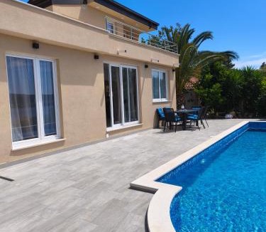 Kuciste Villa | Villa Ivona