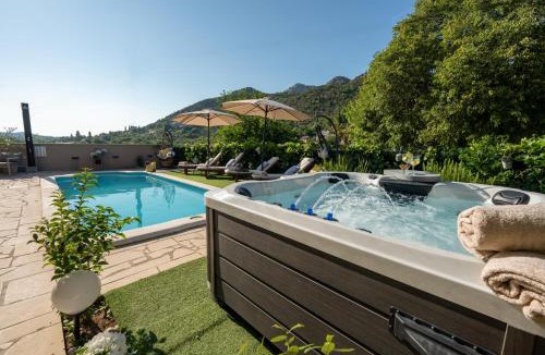 Oslje Villa | Villa Ivona with swimming pool and jacuzzi