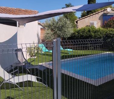 Bedarrides Apartment | Villa J et V