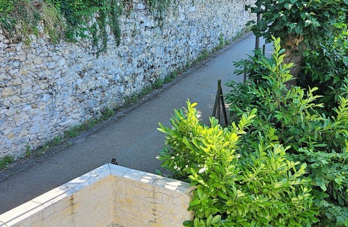 Tours House | Villa Jacuzzi au Coeur de Tours Loire Valley
