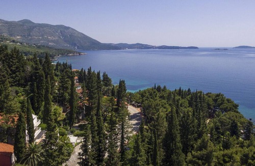 Srebreno Villa | Villa Jadrien - Four Bedroom Villa, Sleeps 6