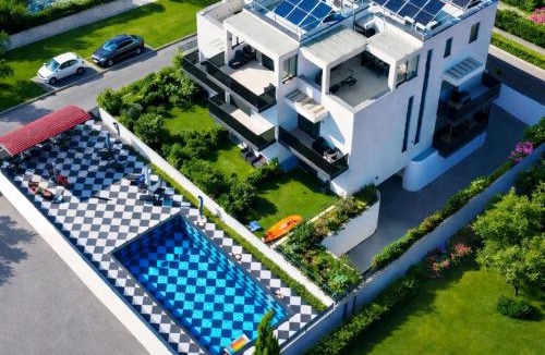 Rogoznica Hotel | VILLA JANE INN