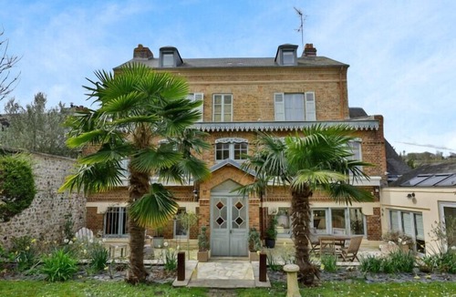 Honfleur Villa | Villa Jane'Laur, Magnificent mansion with garden 11 P