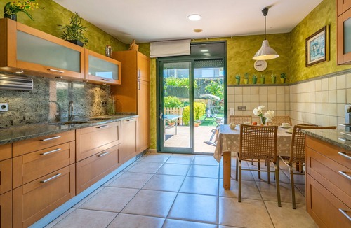 Condado del Jaruco Villa | Villa Jaruco Lux | Private Pool BBQ Air Conditioning Ideal for Families
