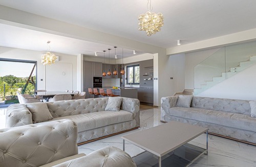 Galizana Villa | Villa Jasena by Villas Guide