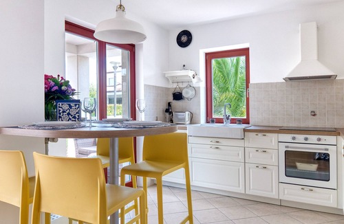 Basanija Villa | Villa Jazzbina - Three Bedroom Villa with Terrace