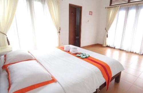Yogyakarta Villa | Villa Jogja Syariah