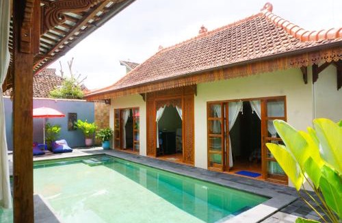 Central Yogyakarta Villa | Villa Joglo Kawung - City Centre Paradise with Pool