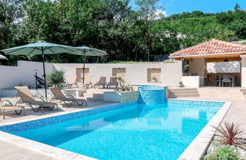Drivenik Villa | Villa Joli - Four Bedroom Villa, Sleeps 10