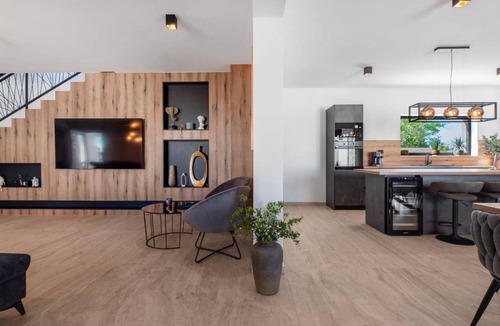 Benkovac Villa | Villa Jollie by Villas Guide