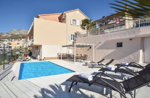 Mravince House | Villa Joy by Interhome