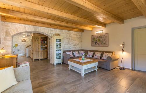Tar Villa | Villa Judita for kids & families near Novigrad with large garden & only 2 km from the beach - for 10 people