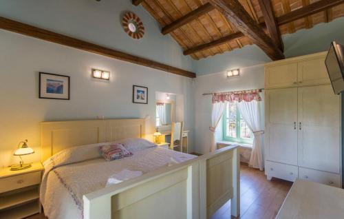 Tar Villa | Villa Judita for kids & families near Novigrad with large garden & only 2 km from the beach - for 10 people