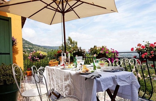 Speracedes Villa | Villa Juli Guesthouse