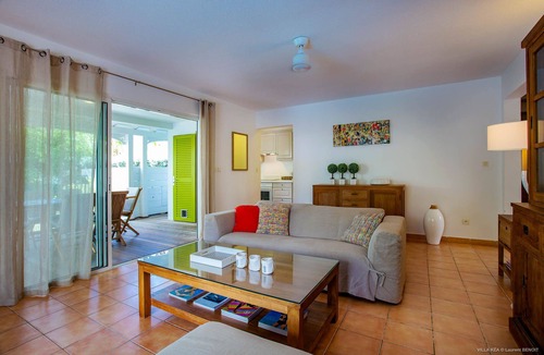 Orient Bay Villa | Villa just 1 minute from the beach