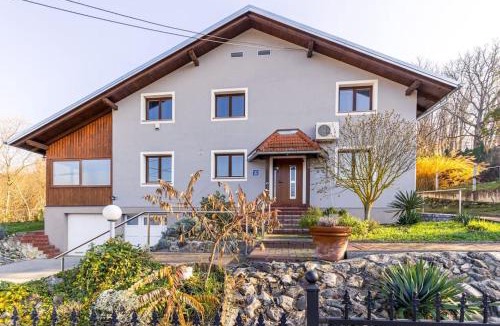 Jastrebarsko Villa | Villa Kaja