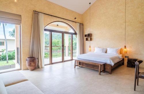 Selong Belanak Villa | Villa Kali Maa Stylish 3BR 5 Min Walk to Beach