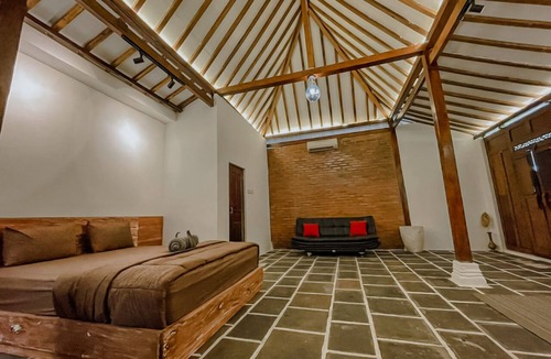 Srimulyo Villa | Villa Kamar Tamu Piyungan